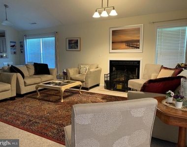 33697 Ashland Drive - Photo Thumbnail 3