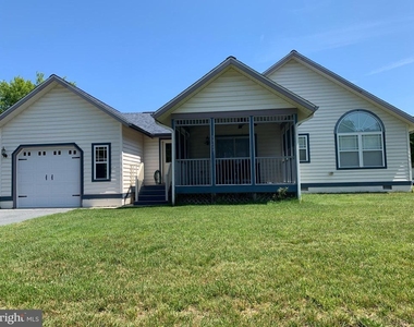 33697 Ashland Drive - Photo Thumbnail 2