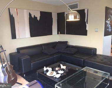 1117 New Hampshire Avenue Nw - Photo Thumbnail 4
