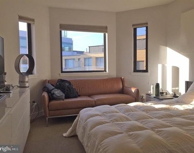 1117 New Hampshire Avenue Nw - Photo Thumbnail 7