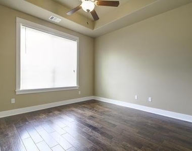 3510 West Ave - Photo Thumbnail 15