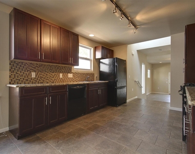 4509 Depew Ave - Photo Thumbnail 5