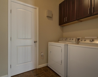4509 Depew Ave - Photo Thumbnail 20