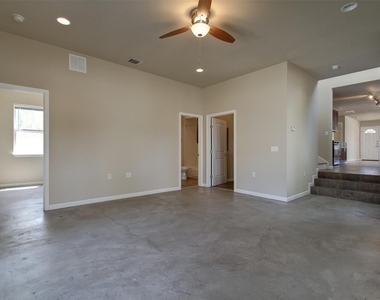 4509 Depew Ave - Photo Thumbnail 16