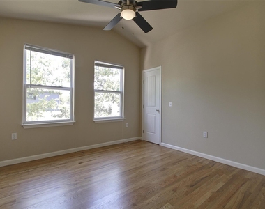 4509 Depew Ave - Photo Thumbnail 23