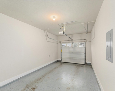 11108 Railway Ln - Photo Thumbnail 25