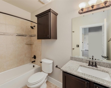 11108 Railway Ln - Photo Thumbnail 22