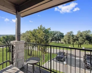 585 Demarett Dr - Photo Thumbnail 18