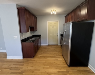 2900 N Kolmar Avenue - Photo Thumbnail 4