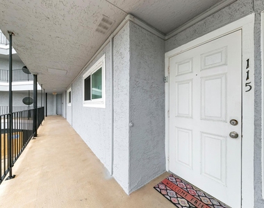 7600 Seawall Boulevard - Photo Thumbnail 27
