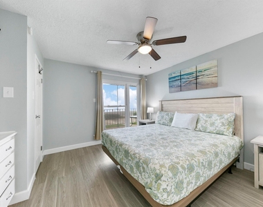 7600 Seawall Boulevard - Photo Thumbnail 11