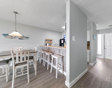 7600 Seawall Boulevard - Photo Thumbnail 6