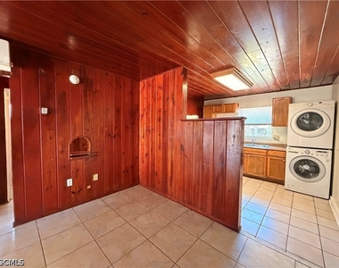 1935 Ricardo Avenue - Photo Thumbnail 4