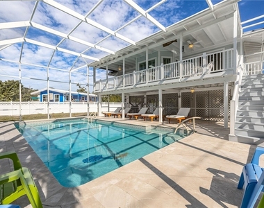 424 Lagoon Drive - Photo Thumbnail 35