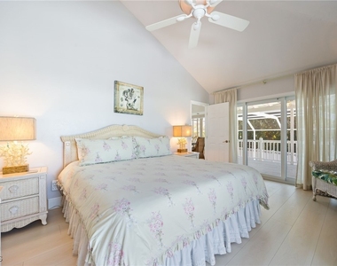 424 Lagoon Drive - Photo Thumbnail 22