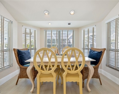 424 Lagoon Drive - Photo Thumbnail 9