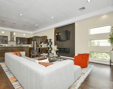 4608 Nett Street - Photo Thumbnail 13