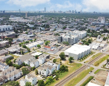 4608 Nett Street - Photo Thumbnail 44