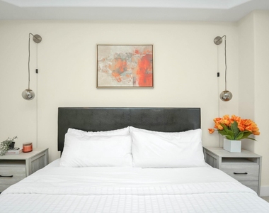 4608 Nett Street - Photo Thumbnail 32