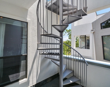 4608 Nett Street - Photo Thumbnail 41