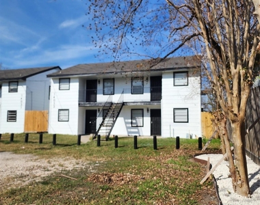 14033 Garber Lane - Photo Thumbnail 1