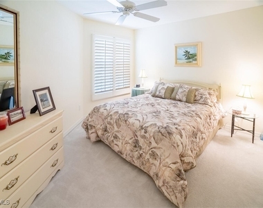 8500 Mystic Greens Way - Photo Thumbnail 20