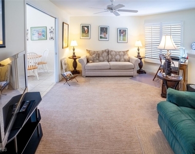 8500 Mystic Greens Way - Photo Thumbnail 10