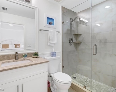 410 Bayfront Place - Photo Thumbnail 7