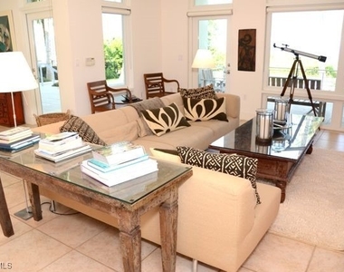 56 Gulf Shore Boulevard S - Photo Thumbnail 16