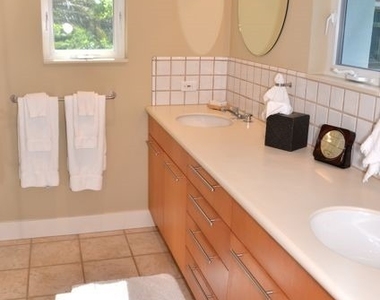 56 Gulf Shore Boulevard S - Photo Thumbnail 26