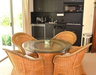 56 Gulf Shore Boulevard S - Photo Thumbnail 21