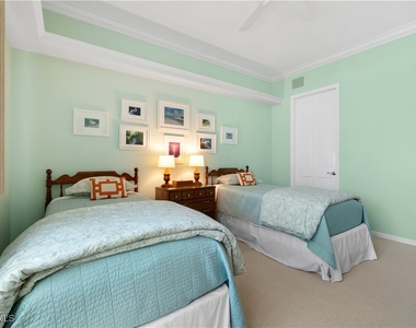 7515 Pelican Bay Boulevard - Photo Thumbnail 30