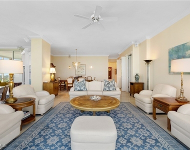 7515 Pelican Bay Boulevard - Photo Thumbnail 14