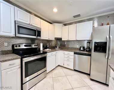 771 94th Avenue N - Photo Thumbnail 16