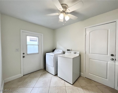 771 94th Avenue N - Photo Thumbnail 30