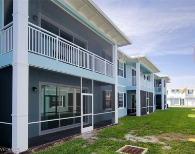 26331 Coco Cay Circle - Photo Thumbnail 18