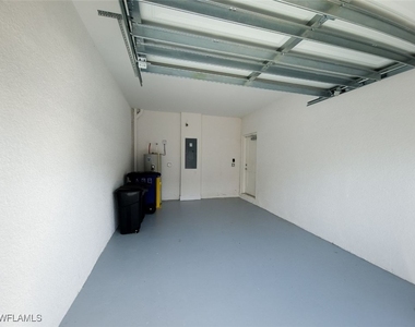 26331 Coco Cay Circle - Photo Thumbnail 16