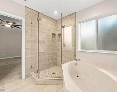 17579 Cherry Ridge Lane - Photo Thumbnail 8