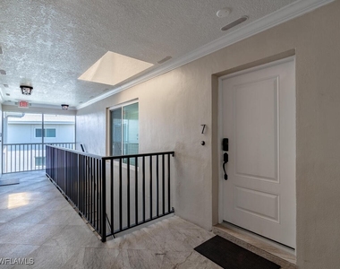 4180 Crayton Road - Photo Thumbnail 2