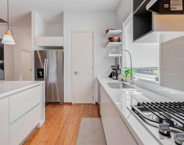 4115 Chartres Street - Photo Thumbnail 21