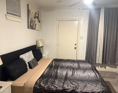 3021 Gray Street - Photo Thumbnail 19