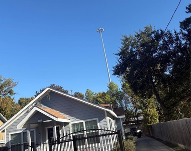3021 Gray Street - Photo Thumbnail 37