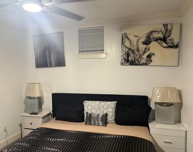 3021 Gray Street - Photo Thumbnail 27