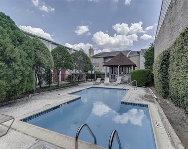 2110 Wilcrest Drive - Photo Thumbnail 3