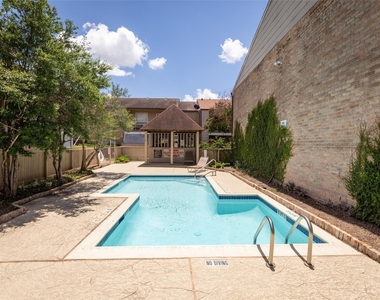 2110 Wilcrest Drive - Photo Thumbnail 2