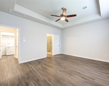3706 Windswept Drive - Photo Thumbnail 20