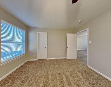 7750 Shavano Lane - Photo Thumbnail 5