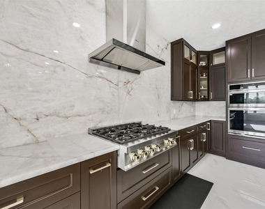 2315 Bending Spring Drive - Photo Thumbnail 9