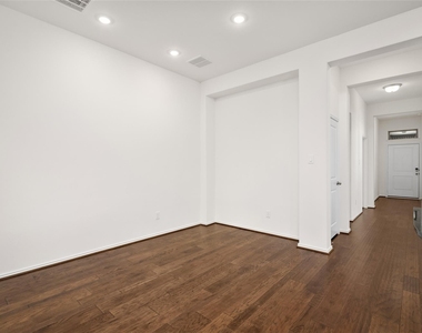 7480 Caprock Canyon Lane - Photo Thumbnail 9