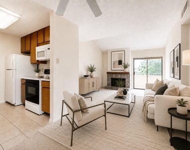 7900 N Stadium Drive - Photo Thumbnail 7